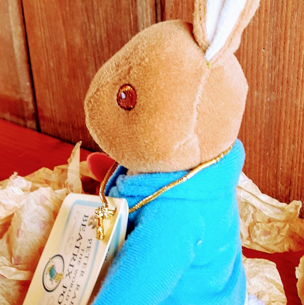 Beatrix Potter Peter Rabbit Small Stuffed Toy - Picture 4 of 8